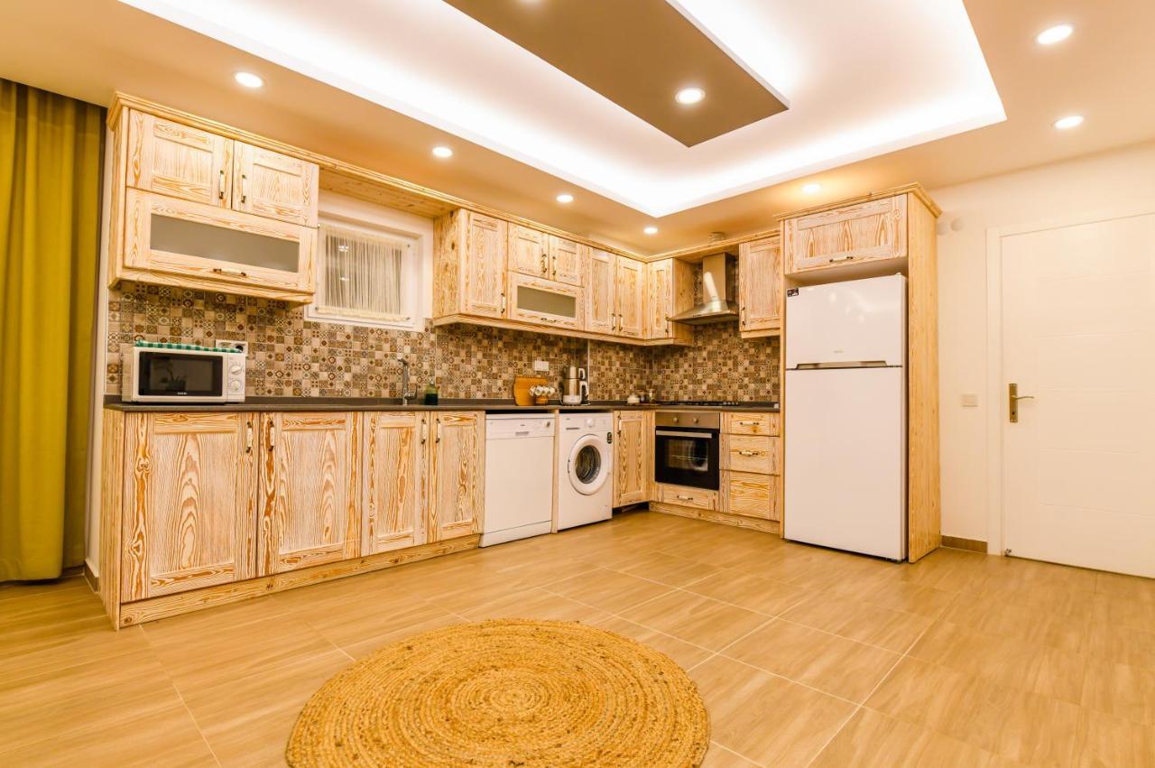 Kybele Suites Kaş Exteriör bild