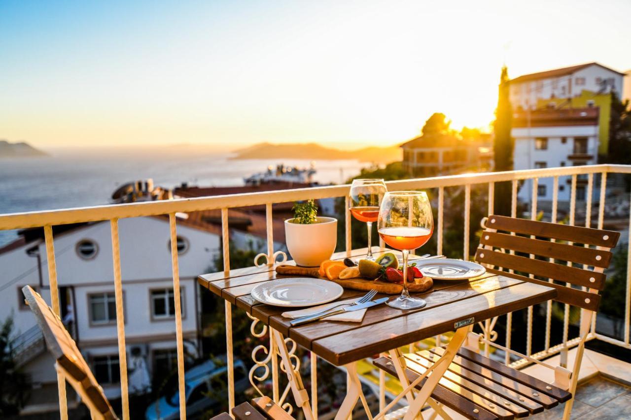Kybele Suites Kaş Exteriör bild